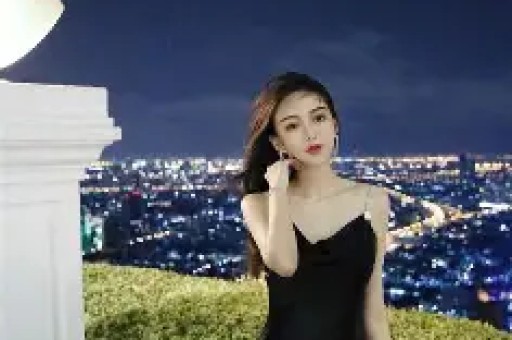 爆姐独家揭秘：赵今麦合作轻奢品牌为何被拍丑？李小冉逆生长谜题！娱乐明星八卦新鲜出炉！